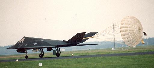 1994-04 F117A.jpg